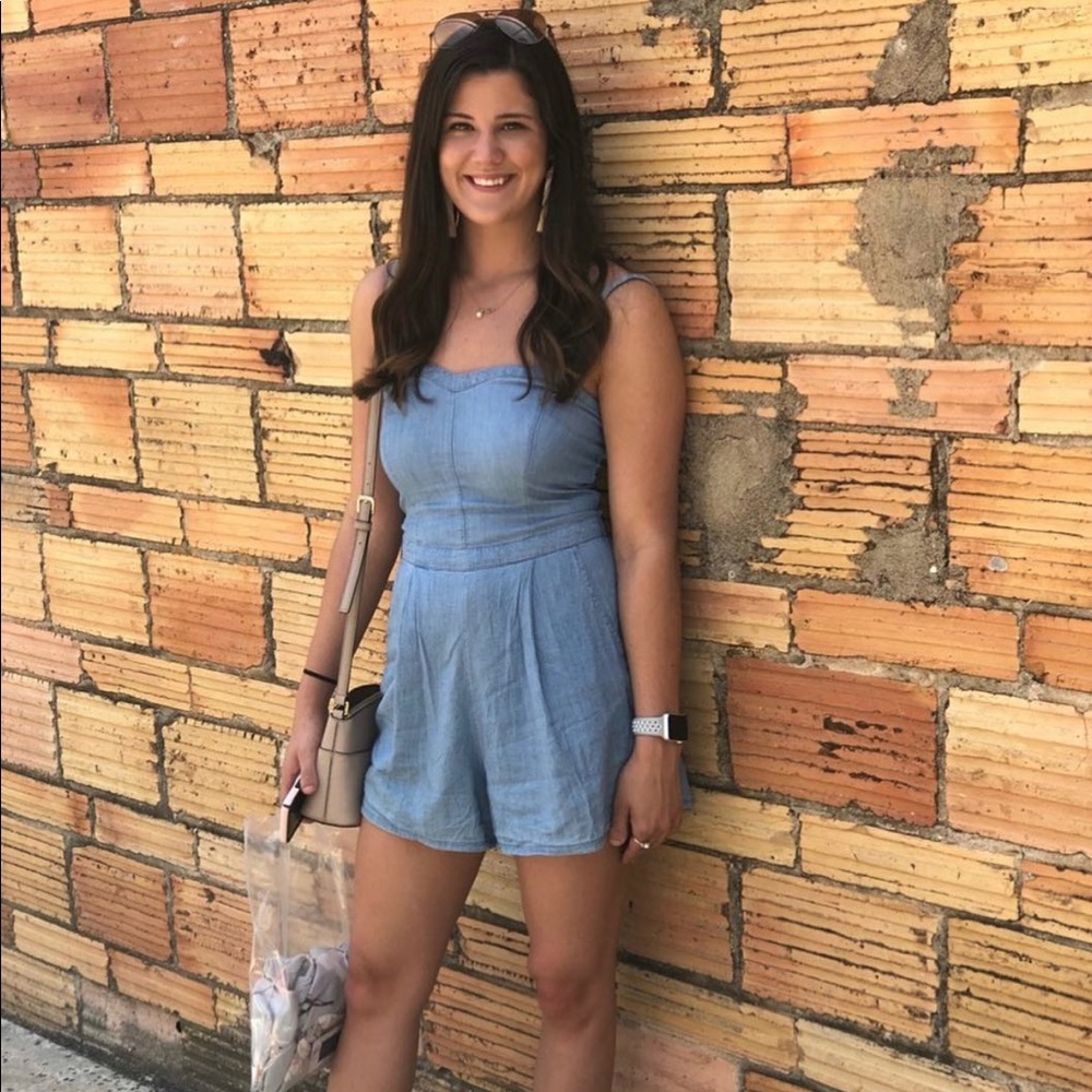 Meet your Posher, Pixie